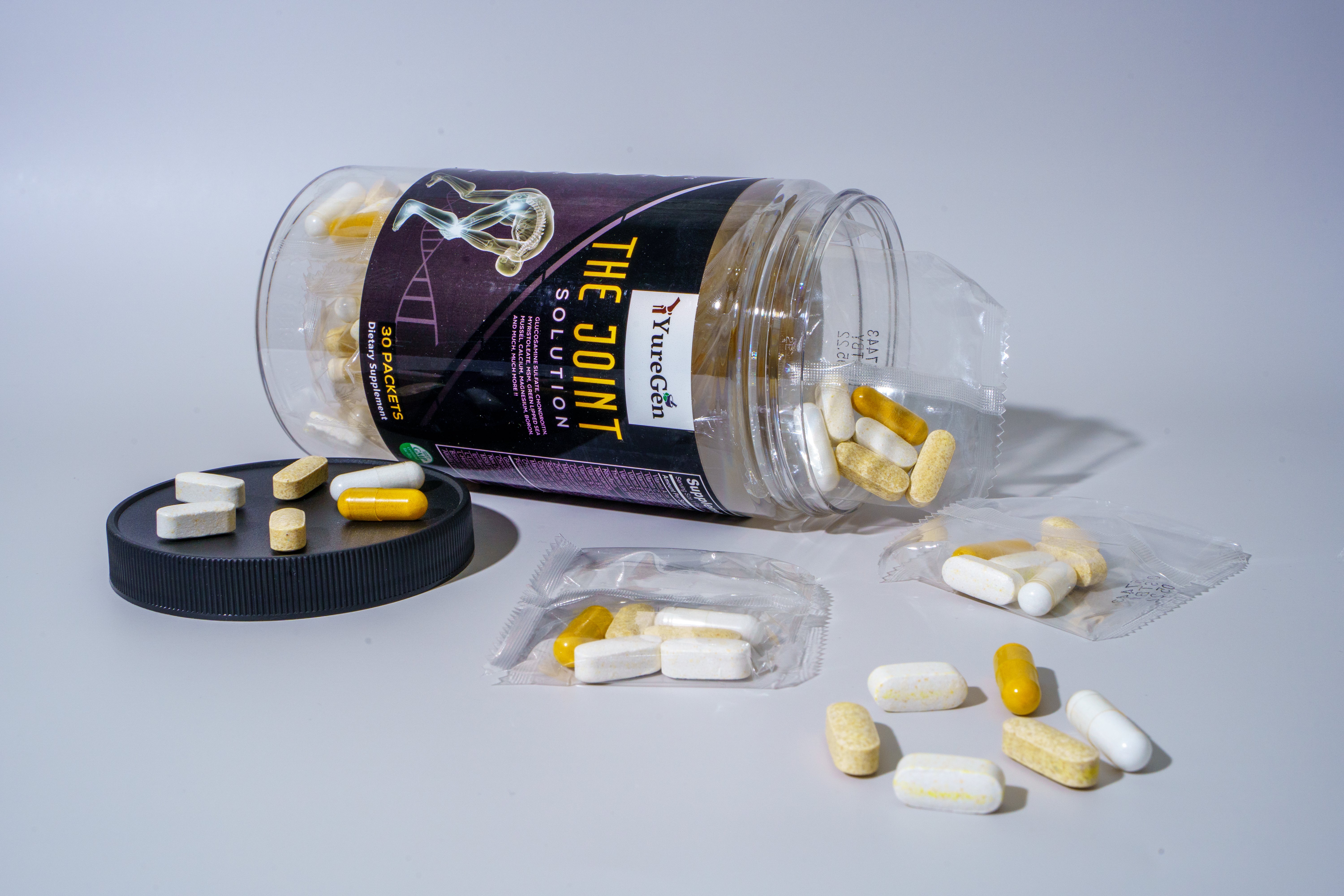 High-potency knee health supplements diagram showing cartilage support provided by bone and joint health supplements.